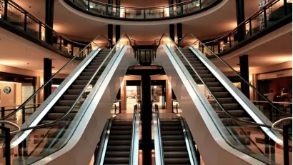 Top 5 Shopping Complexes in Dhaka City You Must Visit