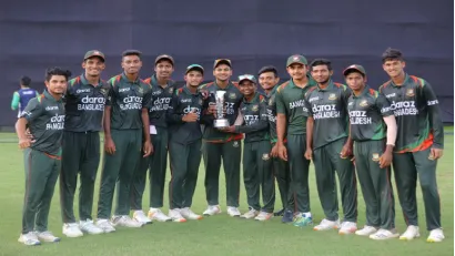 Bangladesh U-19s make tri-series final